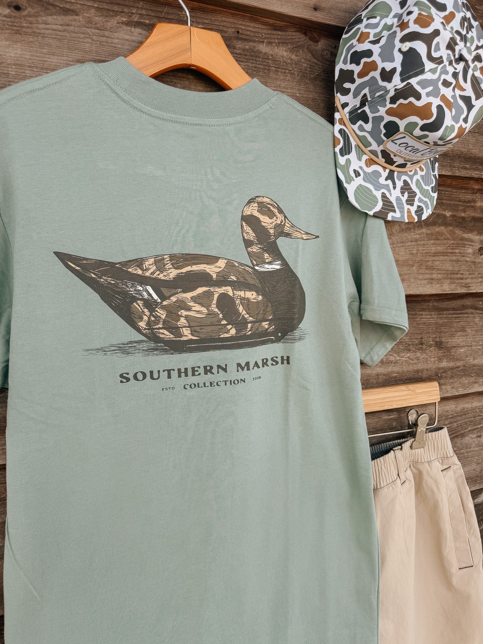 Southern Marsh Vintage Duck Decoy T-Shirt in Sage