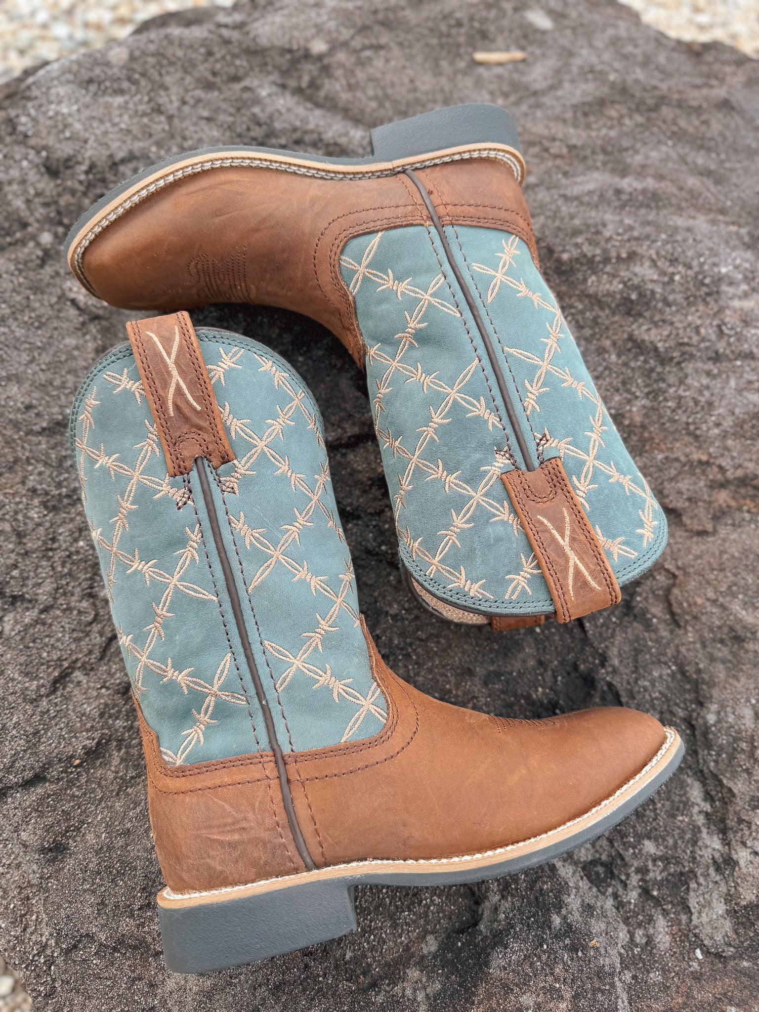 Youth Twisted X Top Hand Boot
