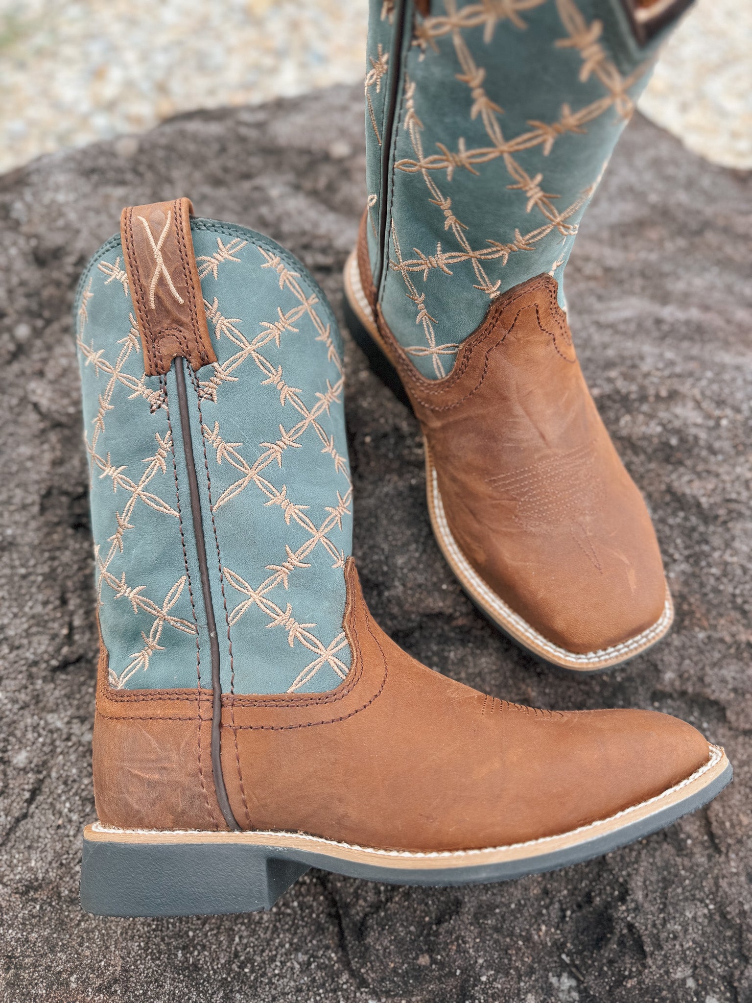 Youth Twisted X Top Hand Boot