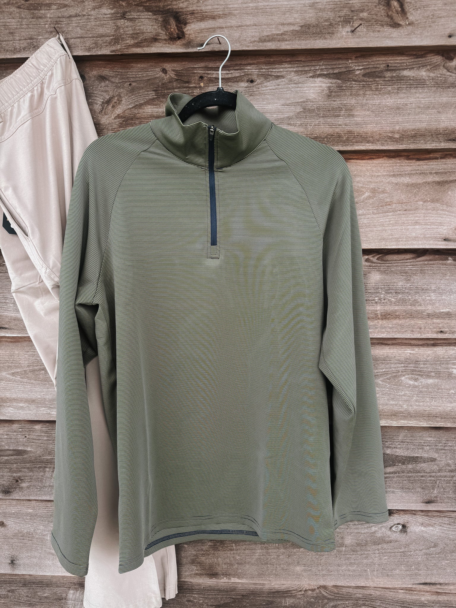 Men's Southern Marsh Southampton Performance Quarter Zip in Dark Olive