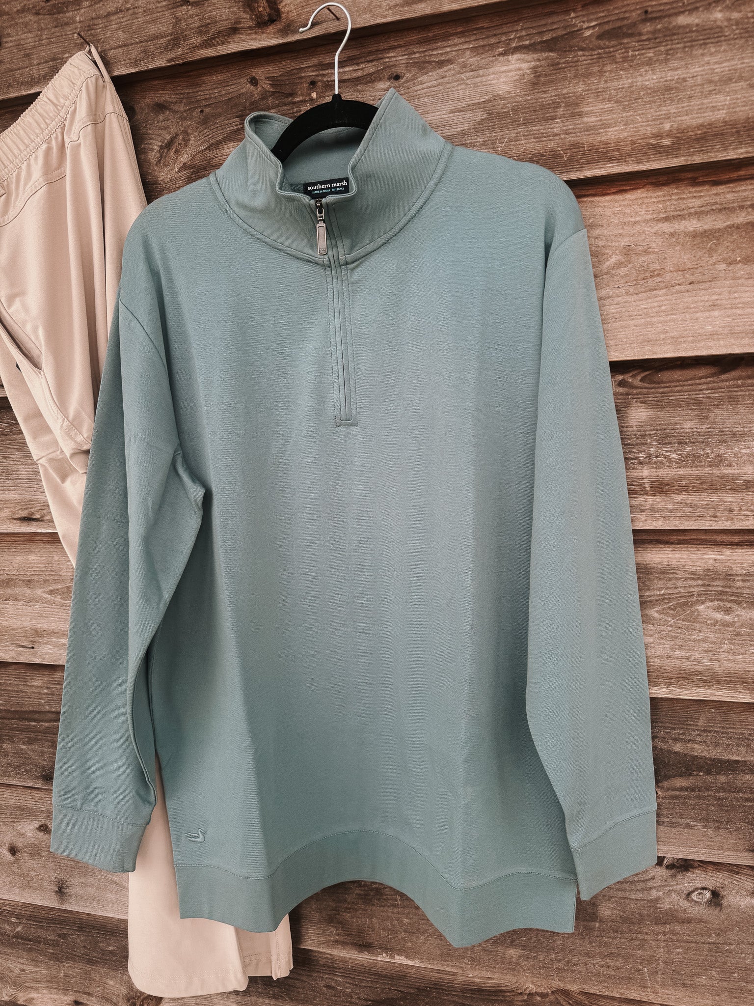 Men's Southern Marsh Peachtree Performance Quarterzip in Burnt Sage