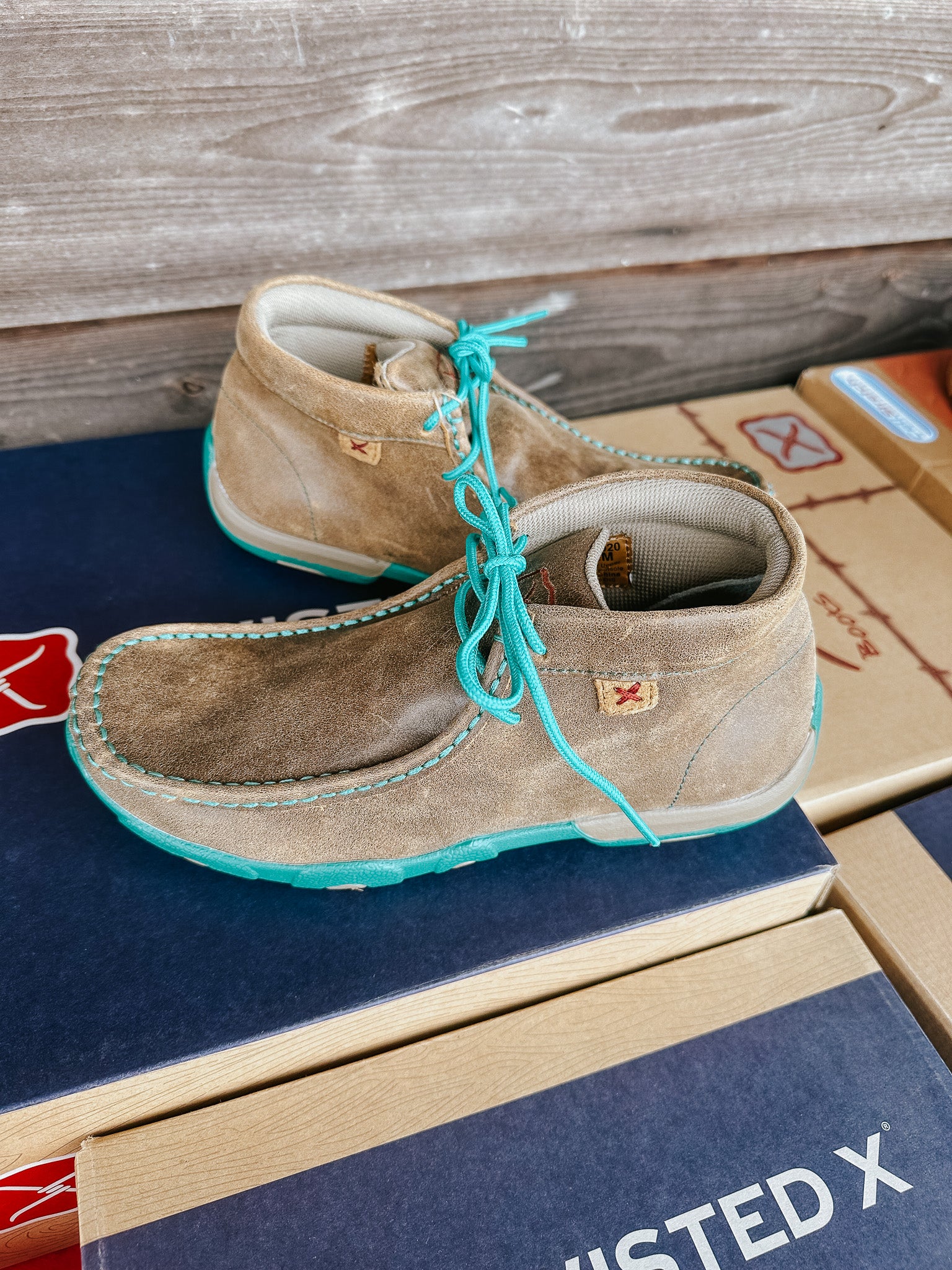 Women's Twisted X Chukka Driving Moc in Turquoise – Boot Country