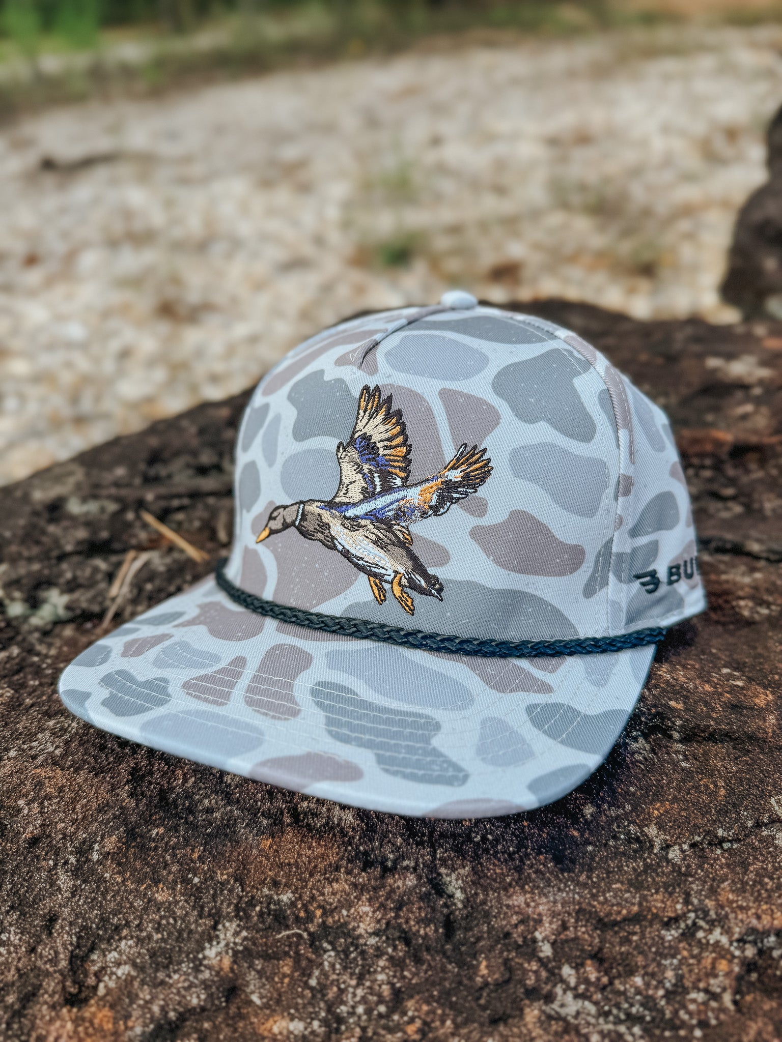 Burlebo Youth Diving Mallard Hat in Classic Deer Camo