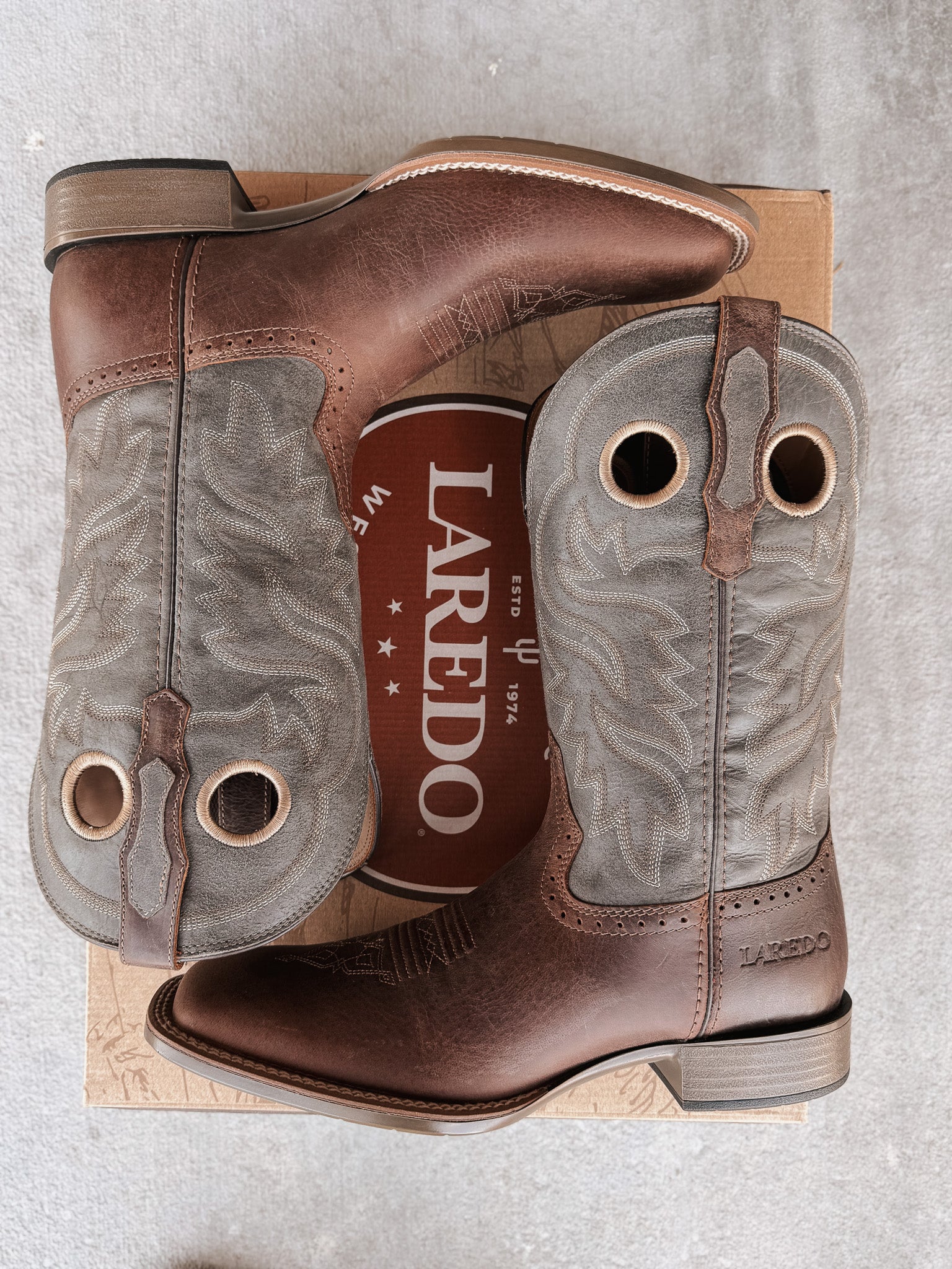 Laredo Men's Dyers Wide Square Toe Cowboy Boot