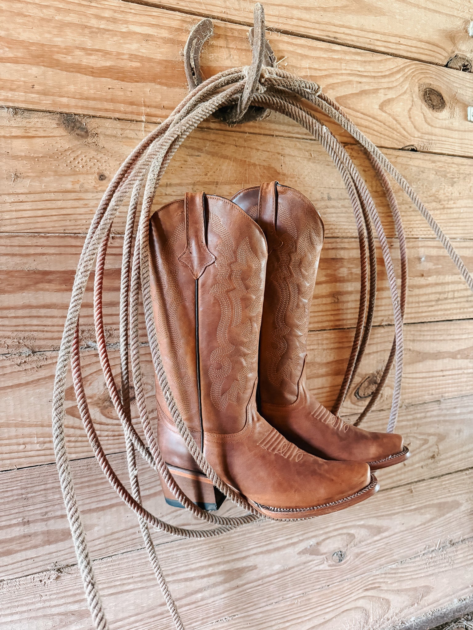 Tanner Mark Women's Ember Cognac Cutter Toe Calf Boots