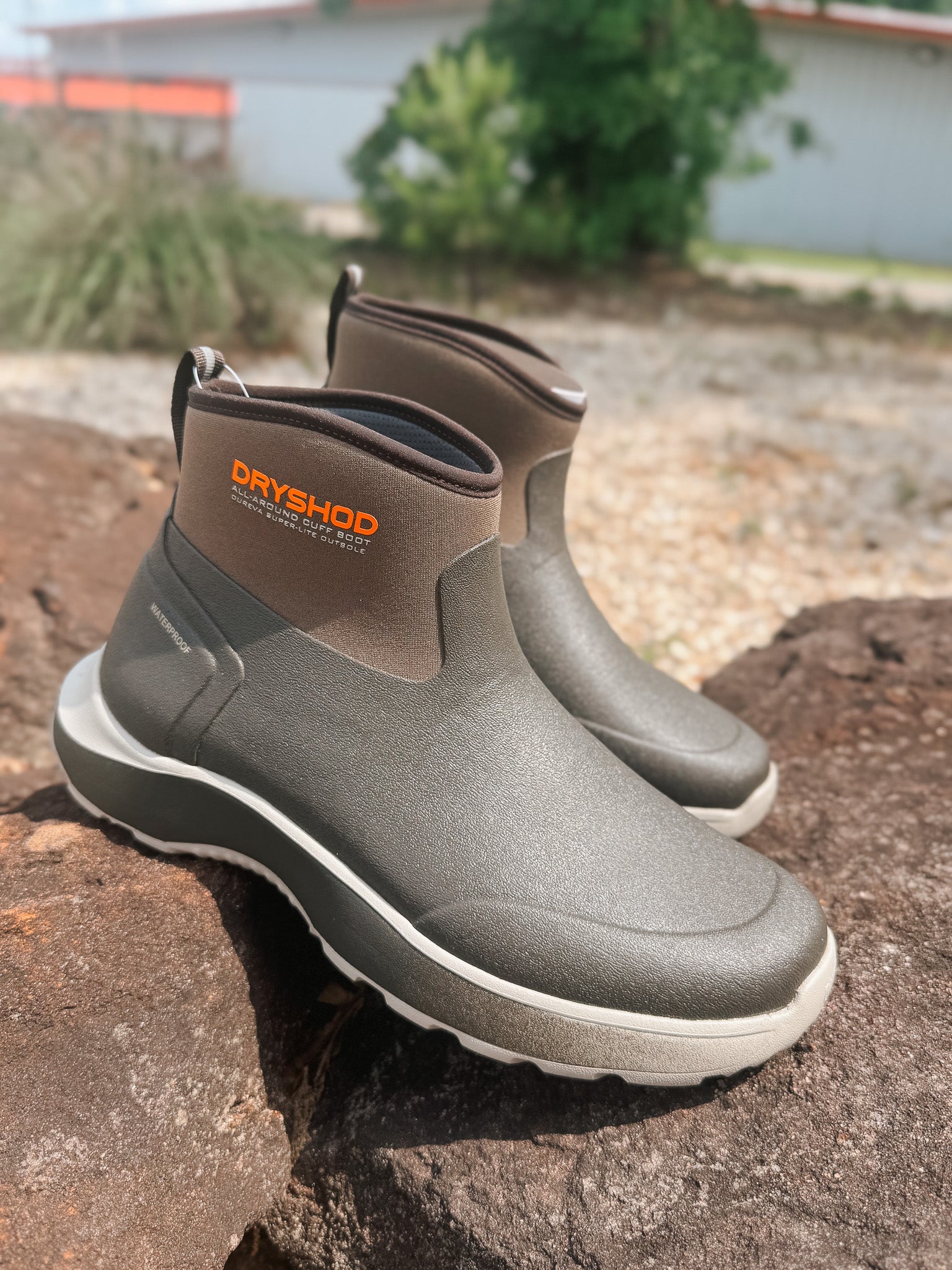 Dryshod Men's Evalusion Cuff Boot in Brown