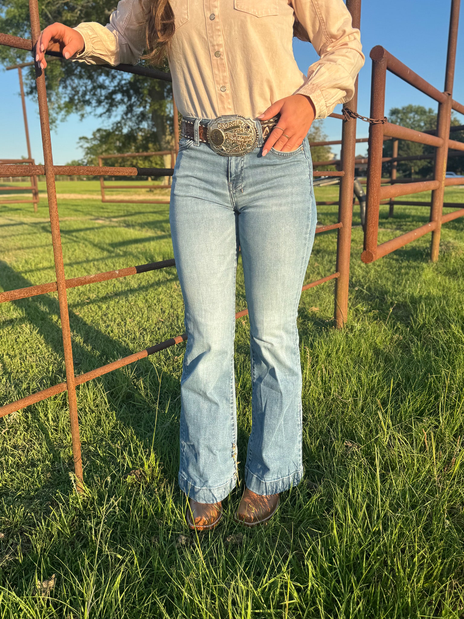 7 For All Mankind DOJO TAILORLESS SLIM ILLUSION PINE Mid Waist Flared Jeans