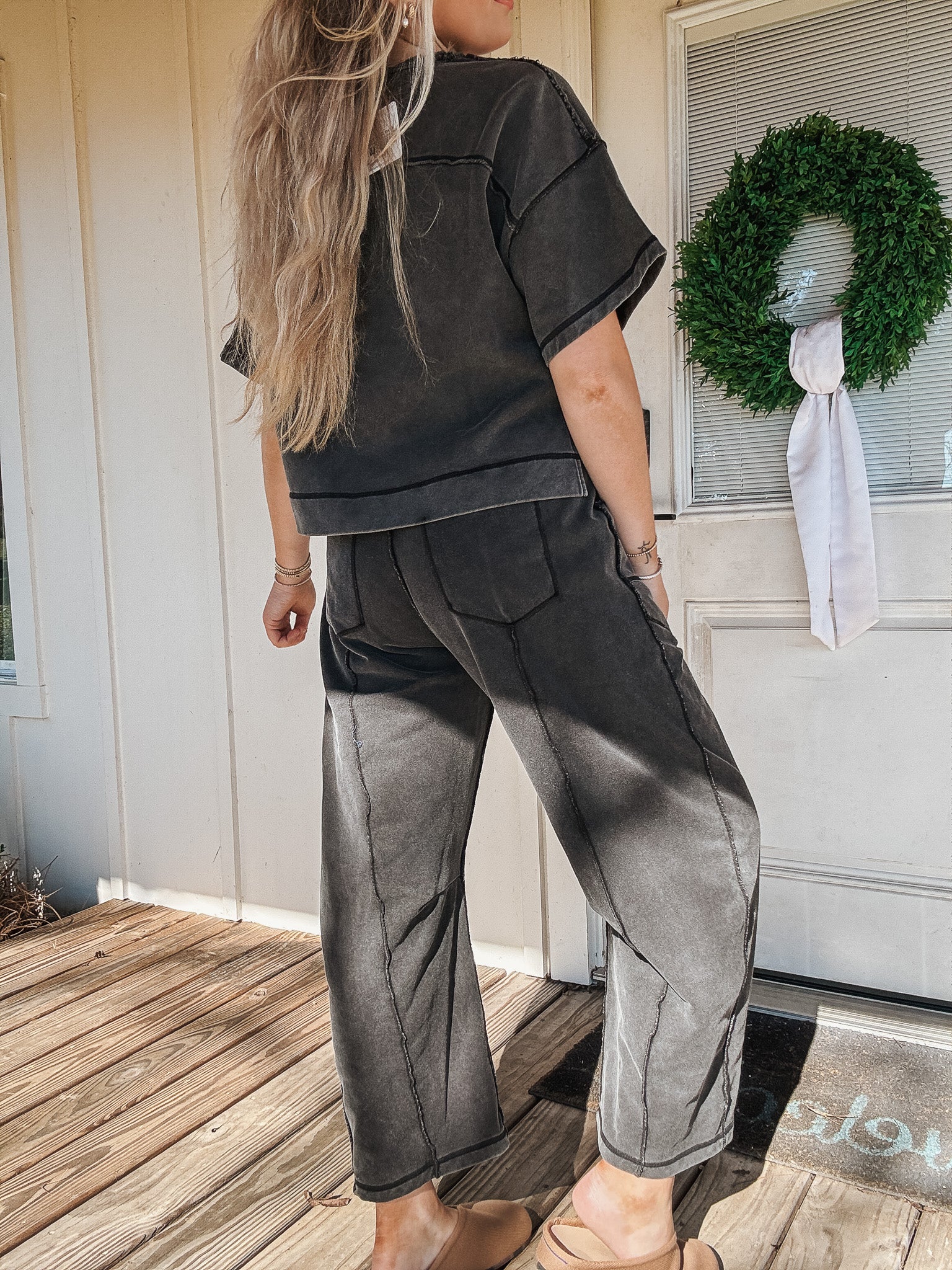 Simple Statement Set in Washed Black