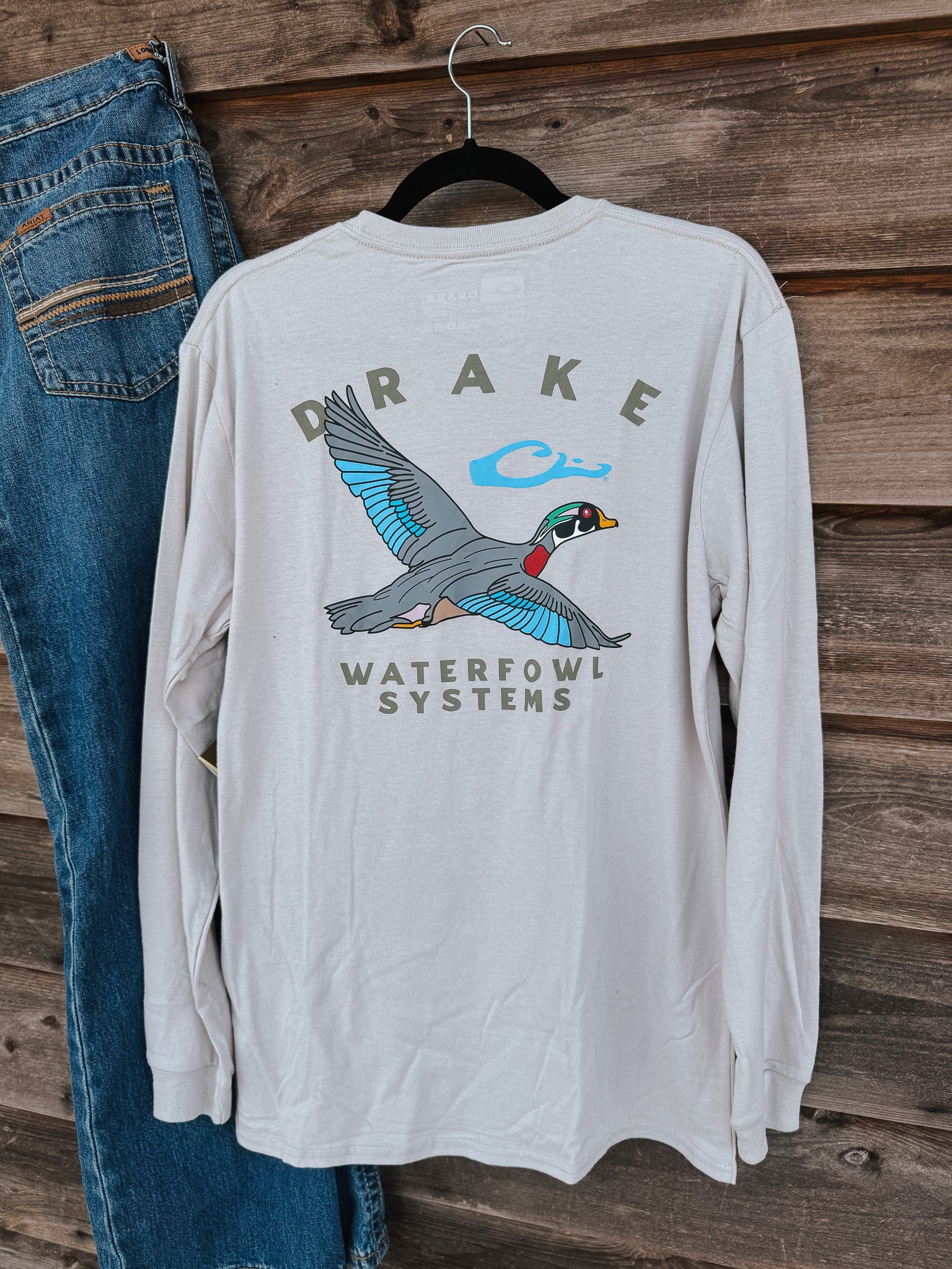 Men's Drake Retro Wood Duck Long Sleeve T-Shirt in Wind Chime
