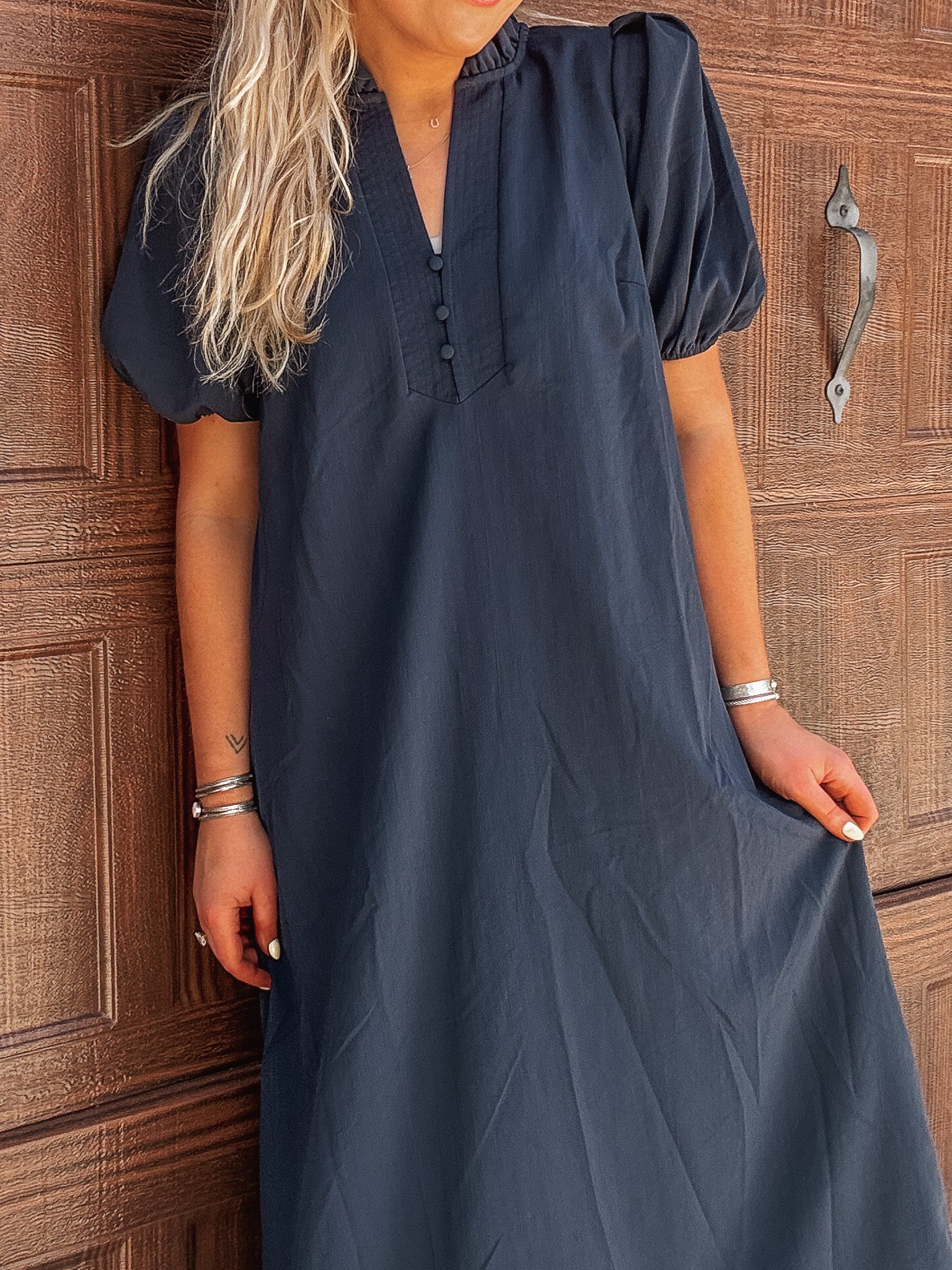 Simple and Easy Maxi Dress in Navy