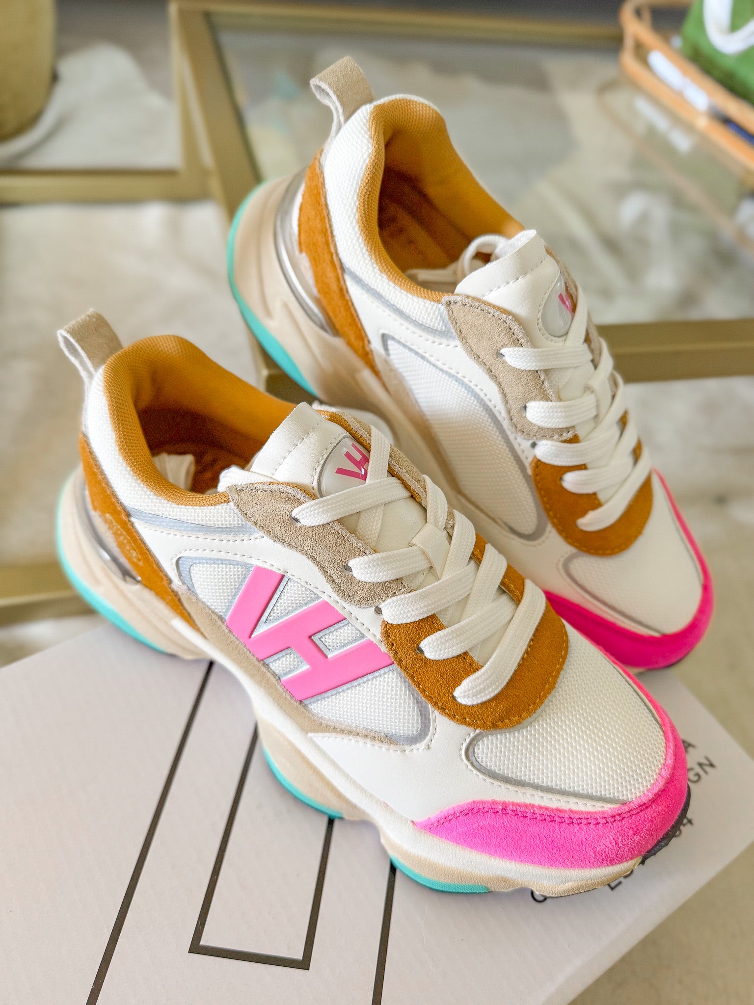 Vintage Havana Dash 5 in Mustard/Neon Pink Sneakers