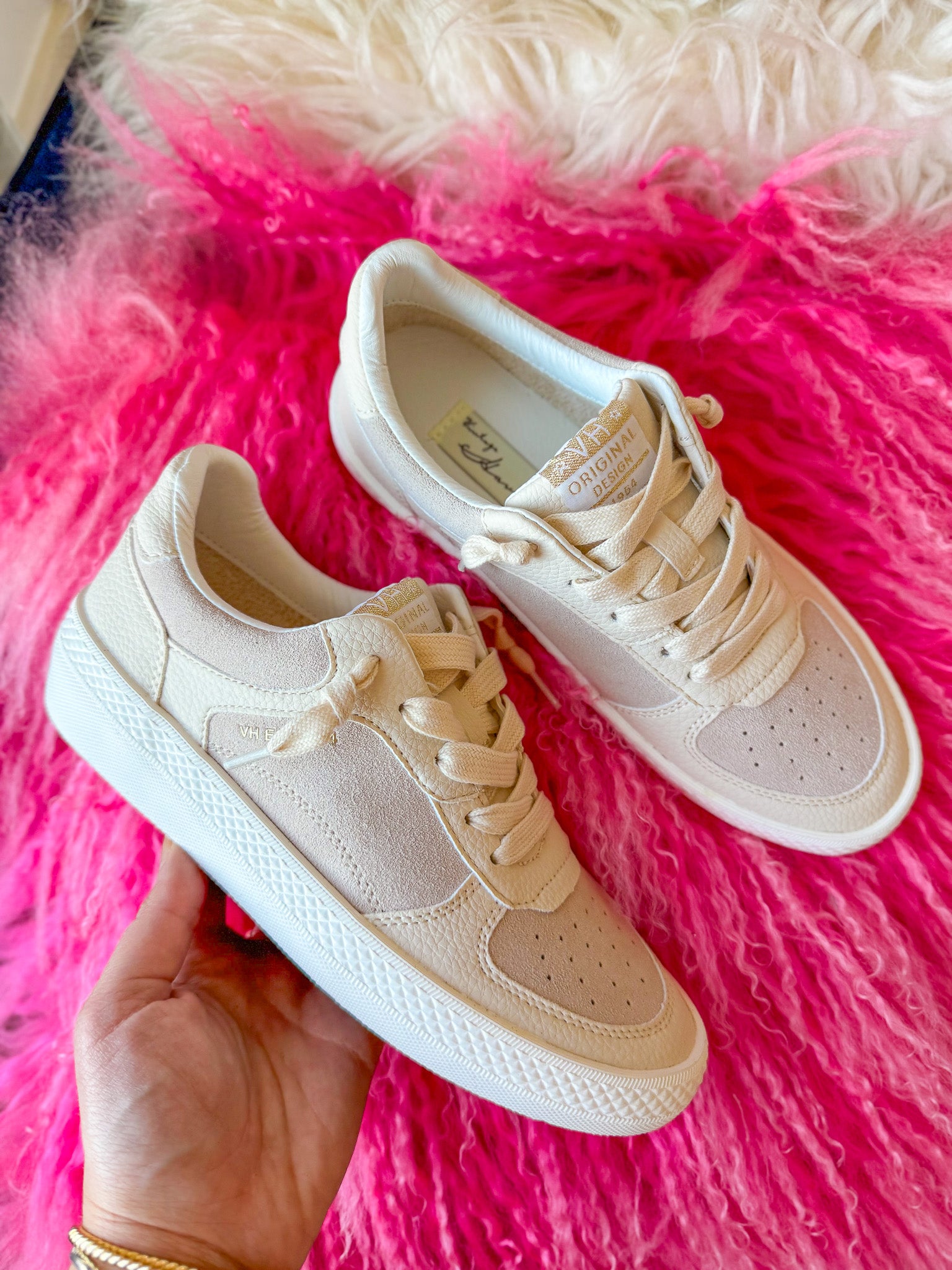 Vintage Havana Fast 10 White Laced Pink Suede Sneakers