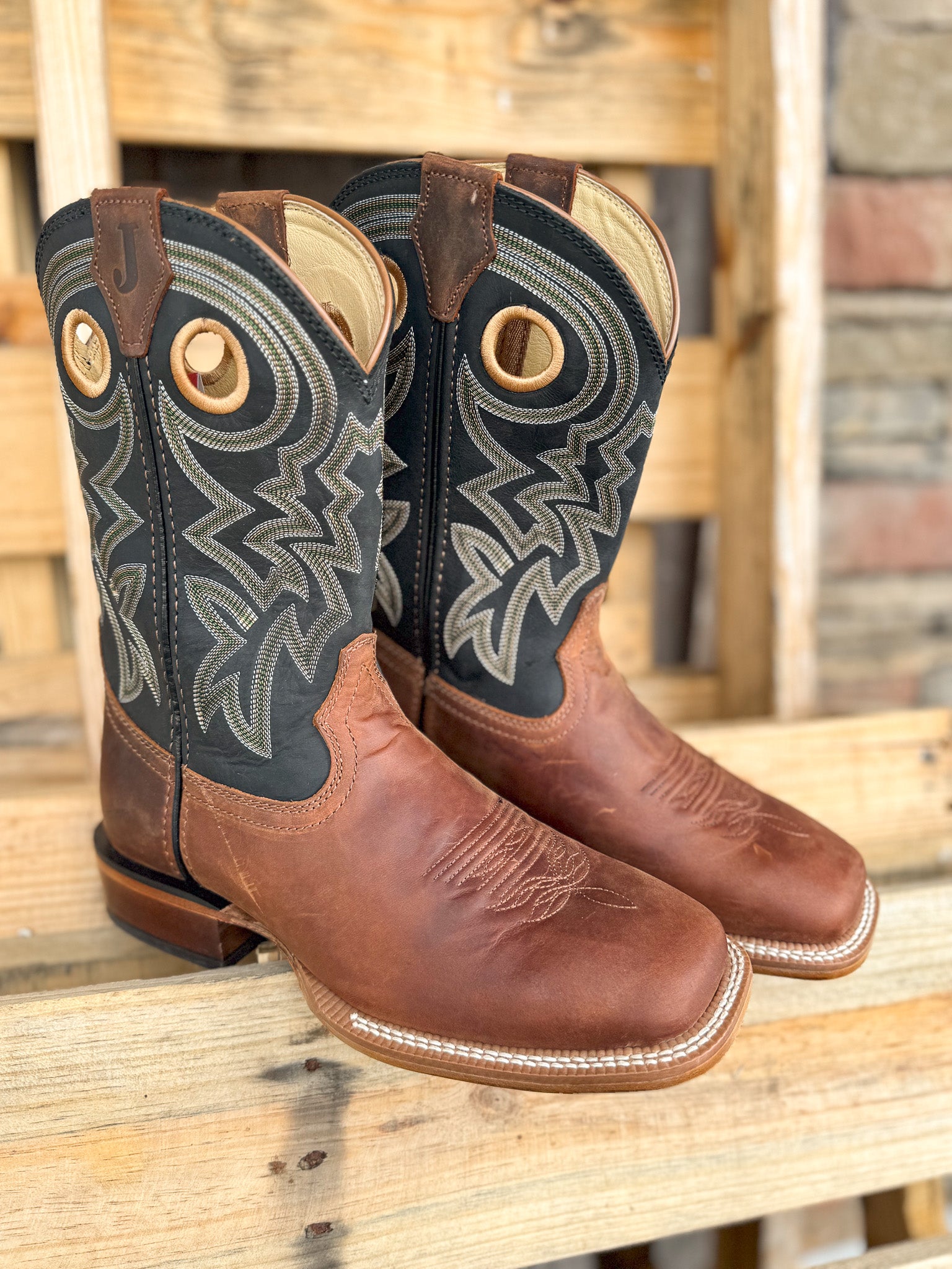 MEN'S JUSTIN BIG NEWS 11" WESTERN BOOT
