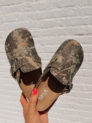 Wild Side Clogs