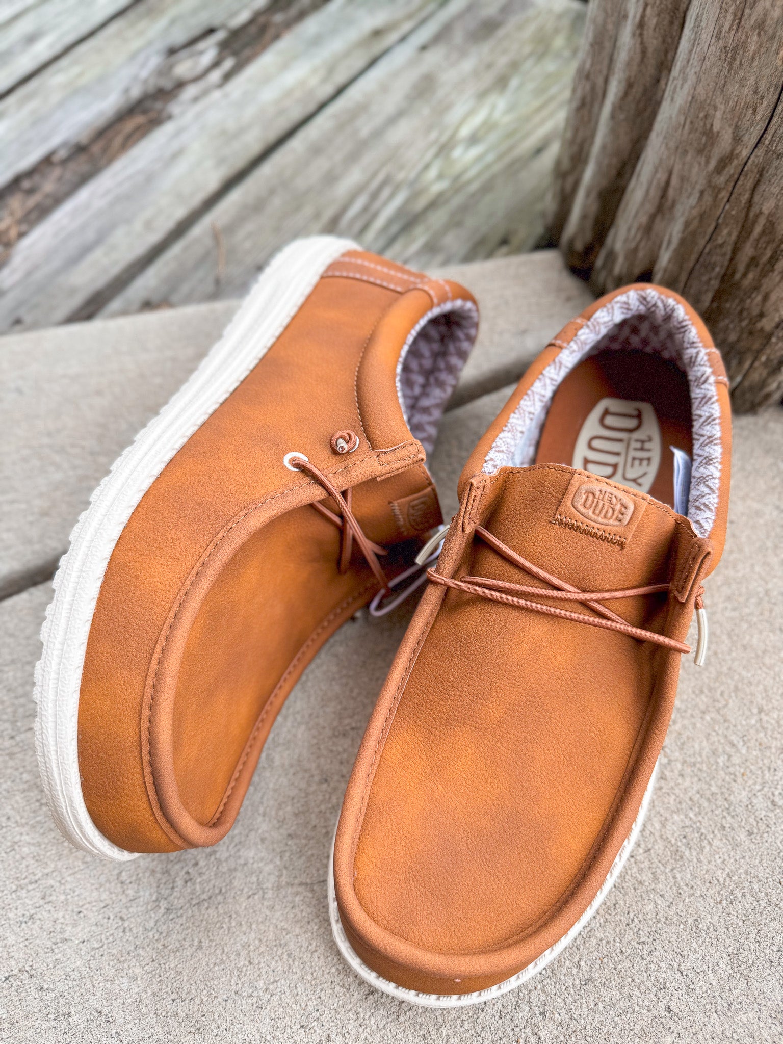 hey dude dress shoes HEYDUDE Men's Paul Full Grain Leather | Robe Brown/Mole Brown they are travel Men's Hey Dude Wally Slip