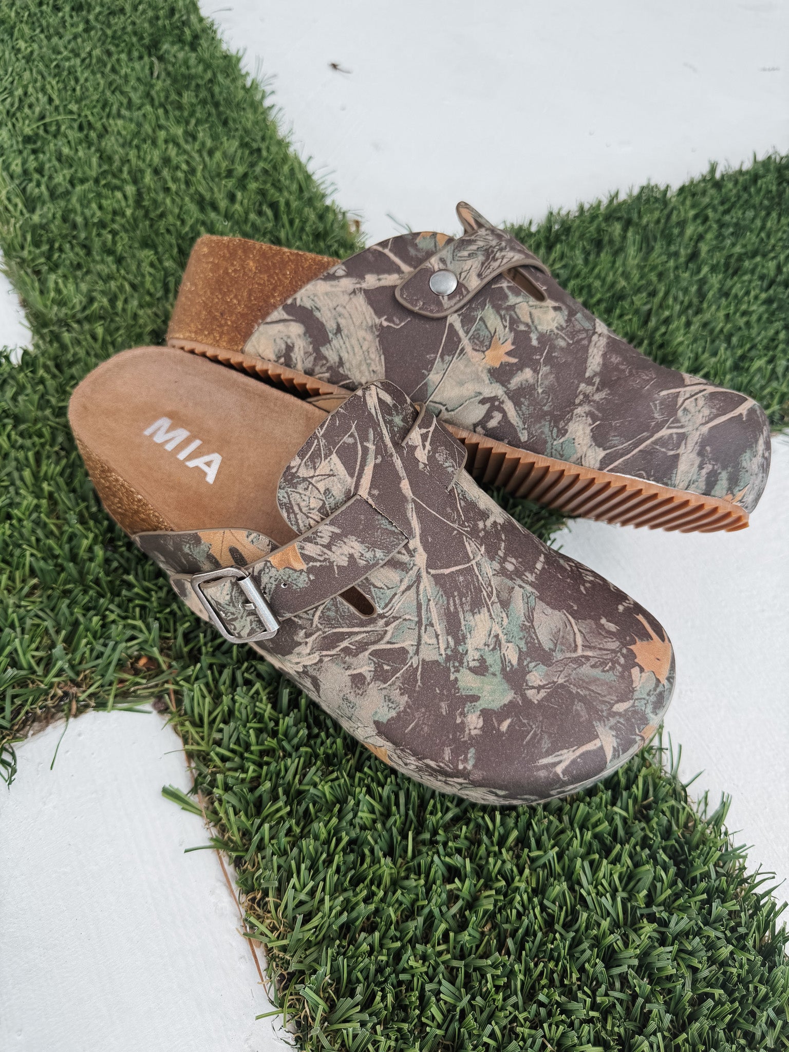 Wild Side Clogs