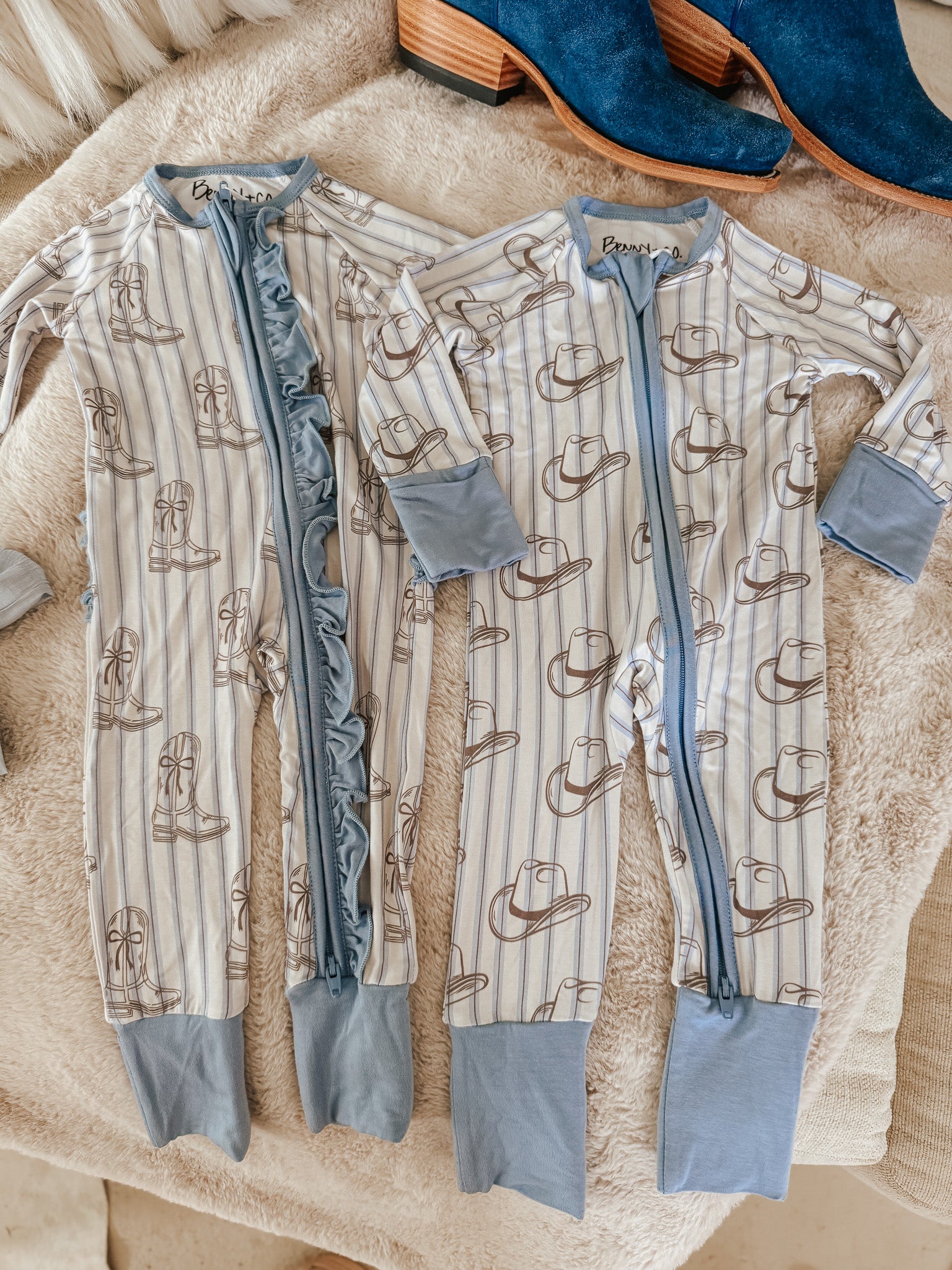 Western Blues Striped Bamboo Sleeper - Cowgirl Boot & Cowboy Hat