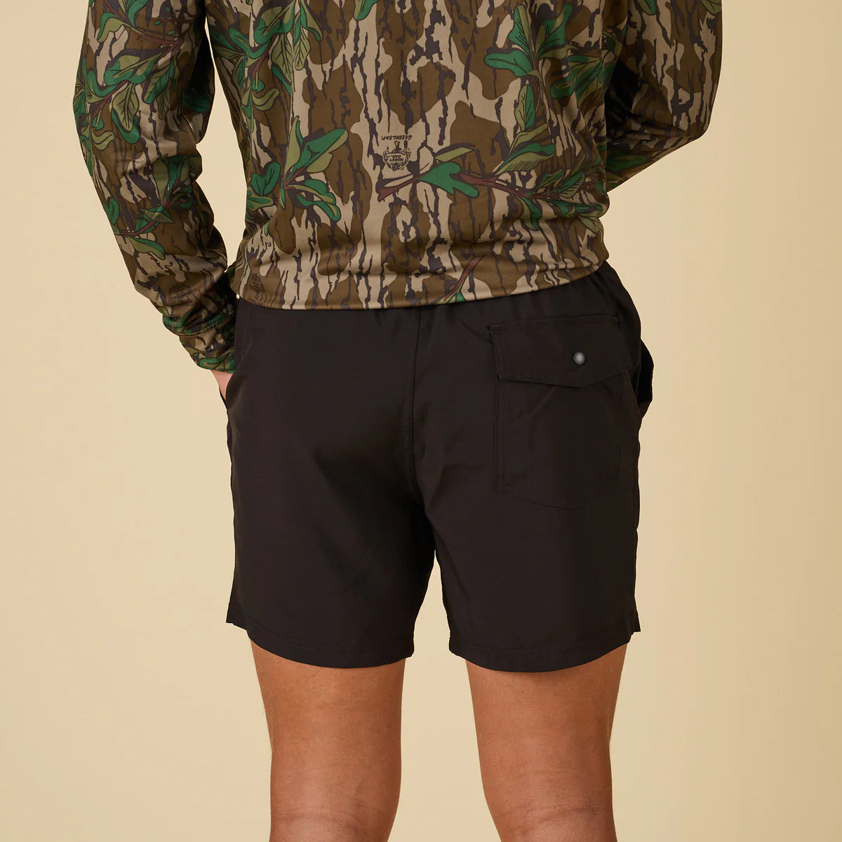 Men's Local Boy Outfitters Volley Shorts in Black