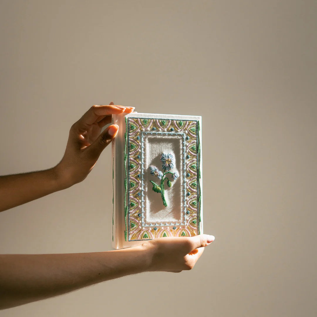 Hosanna Revival Notebook: Lisbon Theme