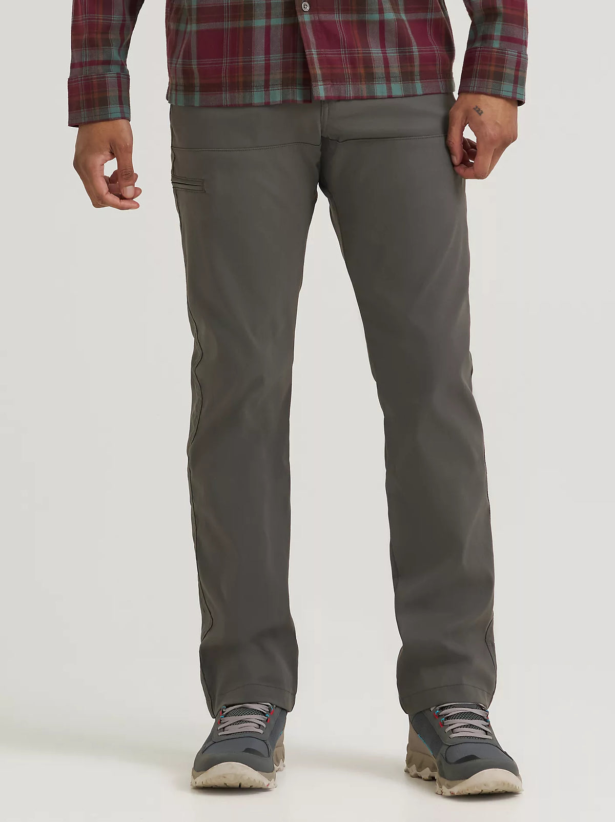 Wrangler | Men's ATG Cliffside Utility Pant - Dark Shadow