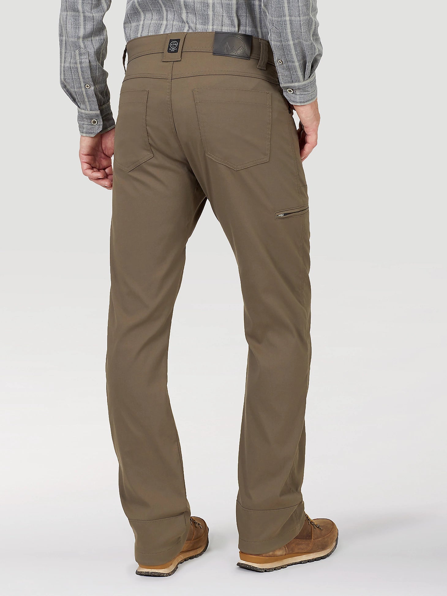 Men's Wrangler ATG Synthetic Utility Pant