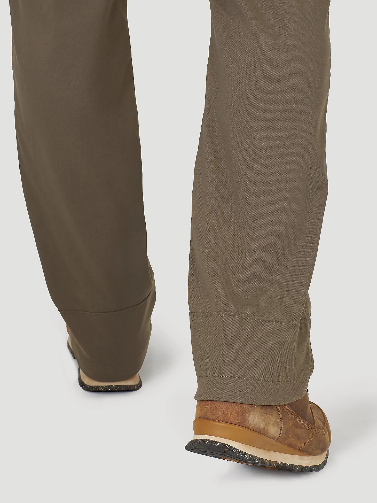 Men's Wrangler ATG Synthetic Utility Pant