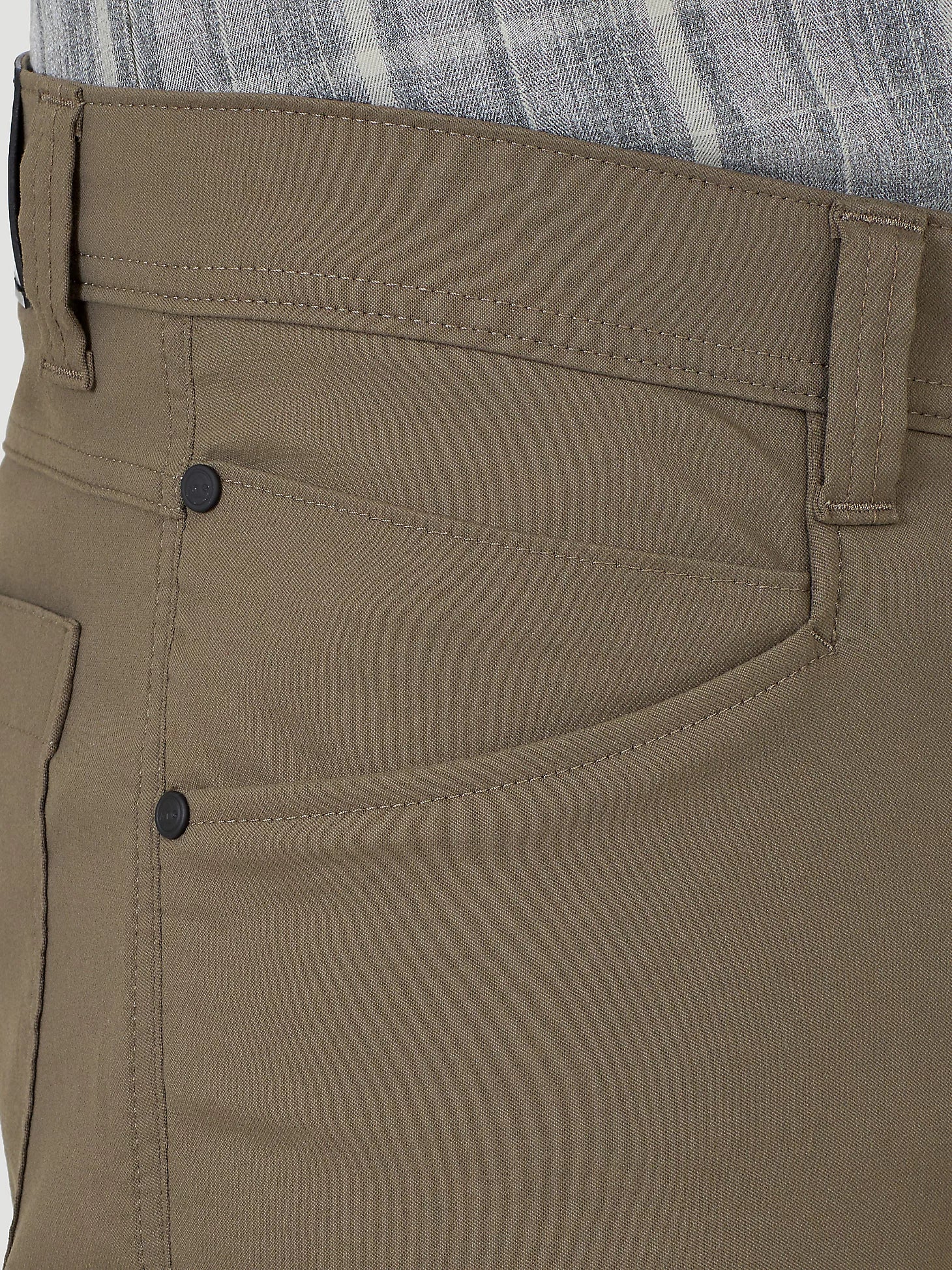 Men's Wrangler ATG Synthetic Utility Pant