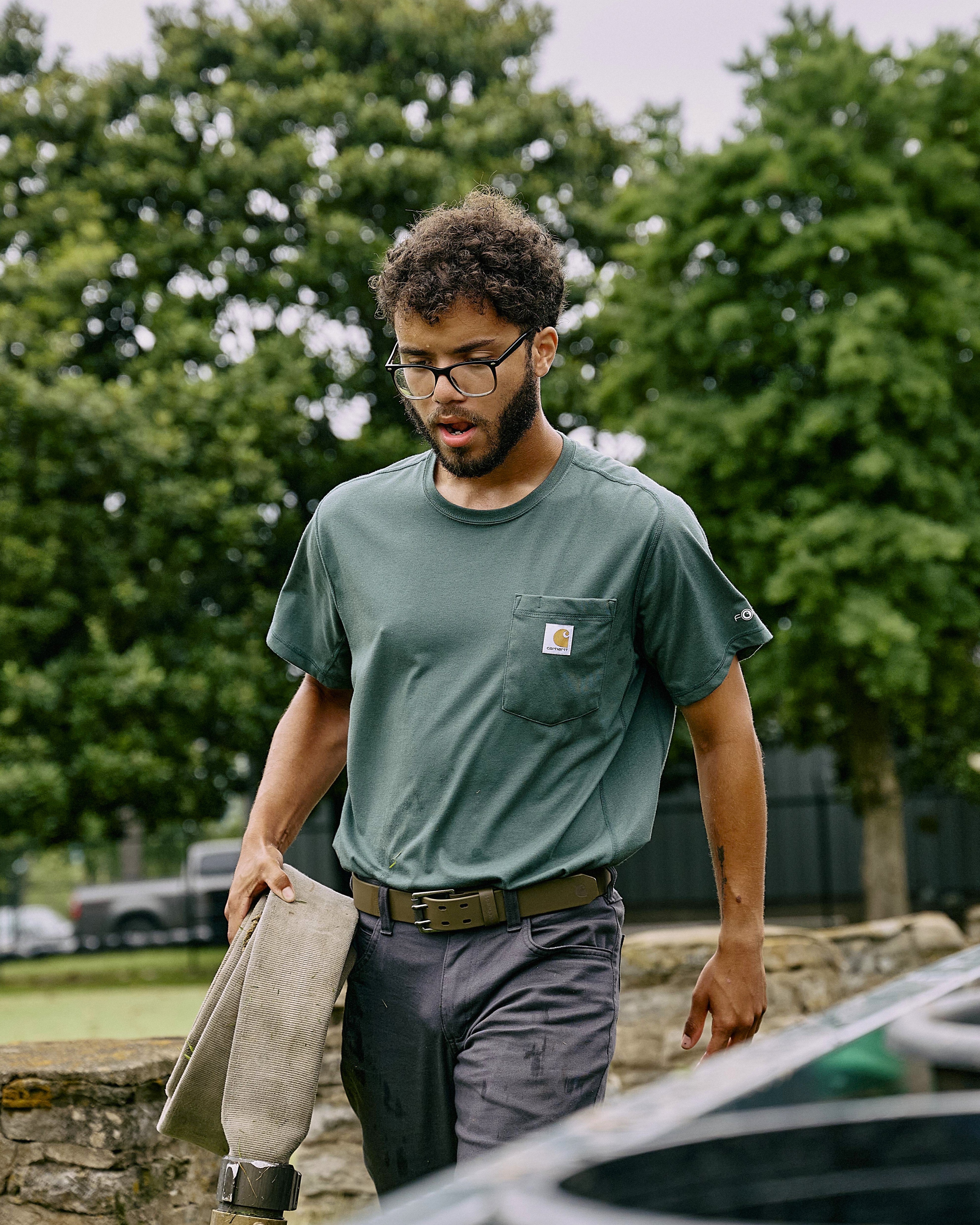 Men's Carhartt Force Relaxed Fit Midweight Short Sleeve Pocket T-Shirt - Forestry Heather Green
