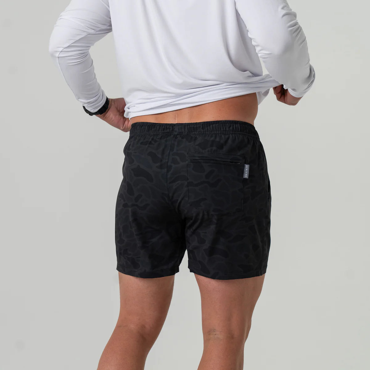Men's Burlebo 5.5" Athletic Short - Black Camo - Black Liner