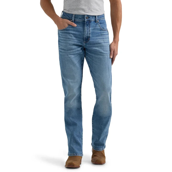Men's Wrangler Retro Nolen Slim Fit Bootcut Jean