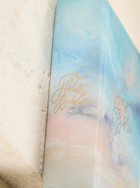 Hosanna Revival NLT Compact Bible: Prairie Theme