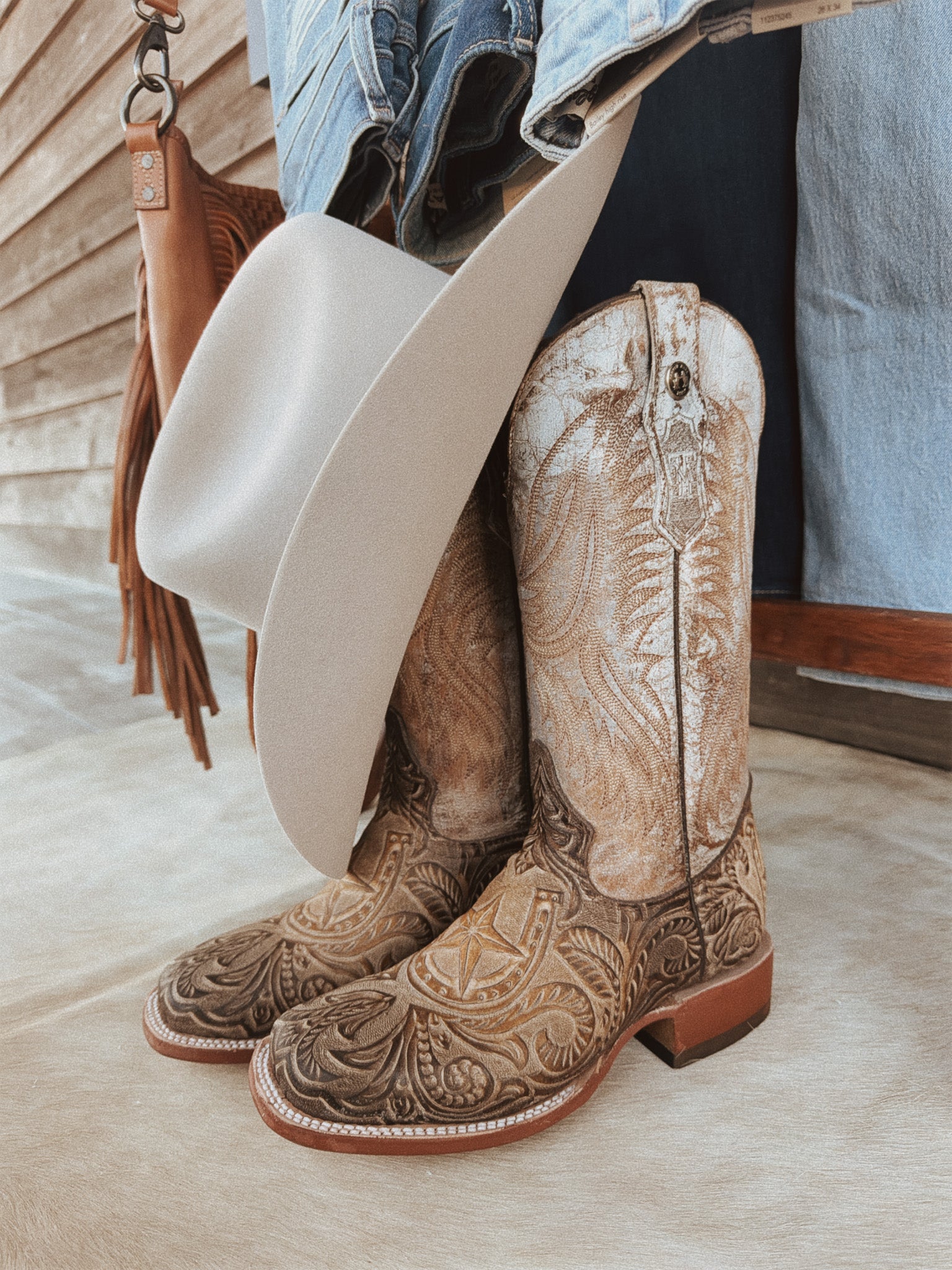 Tanner Mark Women's Mocha Chino Tooled Horseshoe Boots