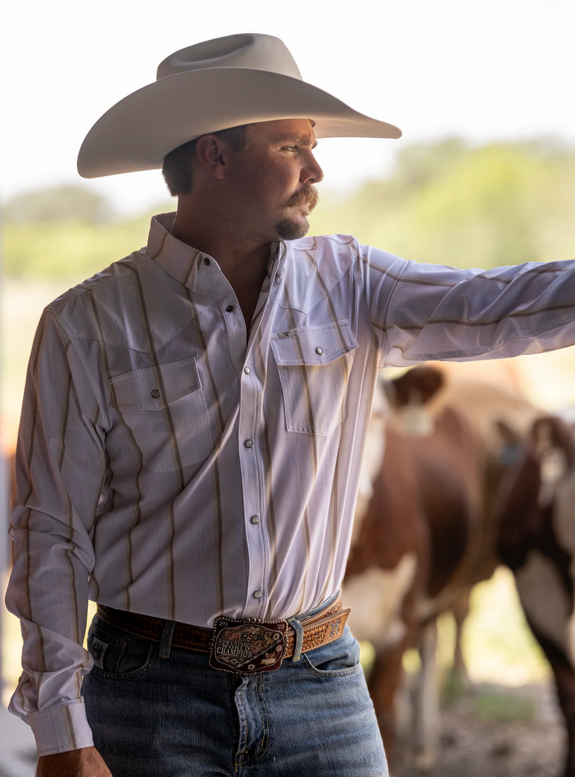 Ferrell | The Tristan in Cream - Long Sleeve Pearl Snap Shirt
