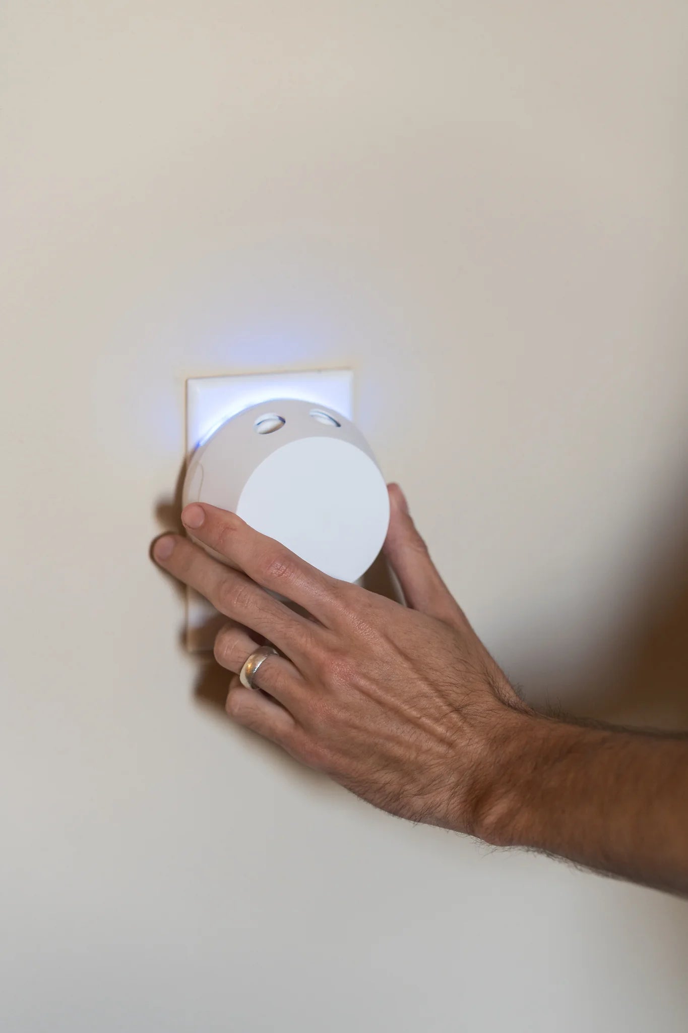 Pura + Bridgewater Smart Home Diffuser Set with Sweet Grace and Afternoon Retreat