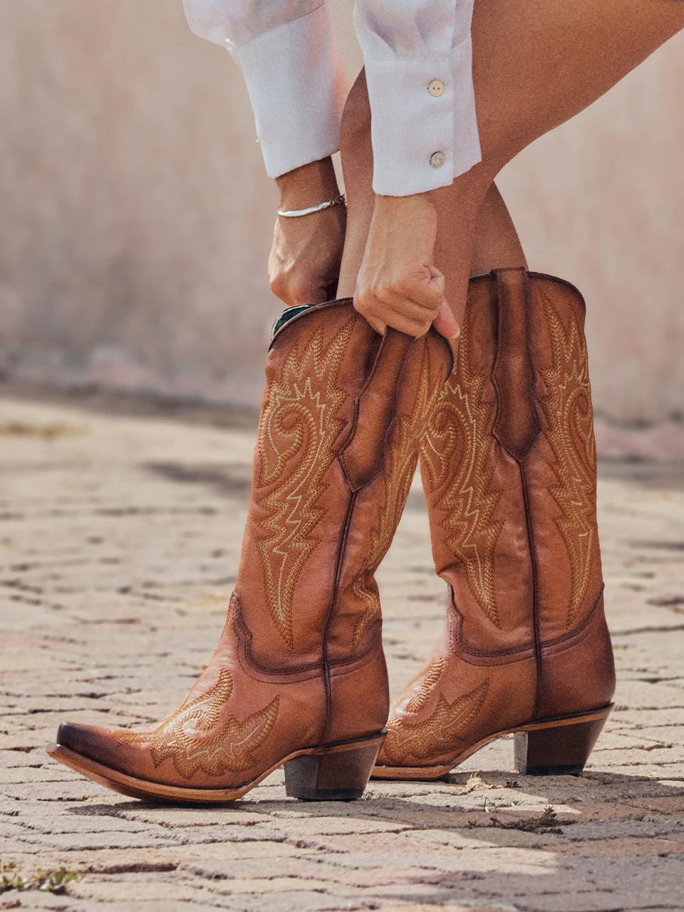 Women's Corral Shedron Flames Embroidery Snip Toe Western Boot