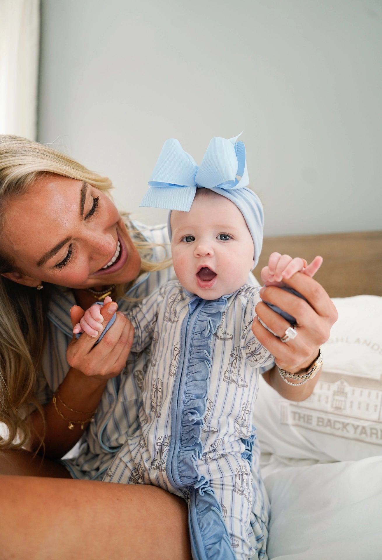 Western Blues Striped Bamboo Sleeper - Cowgirl Boot & Cowboy Hat
