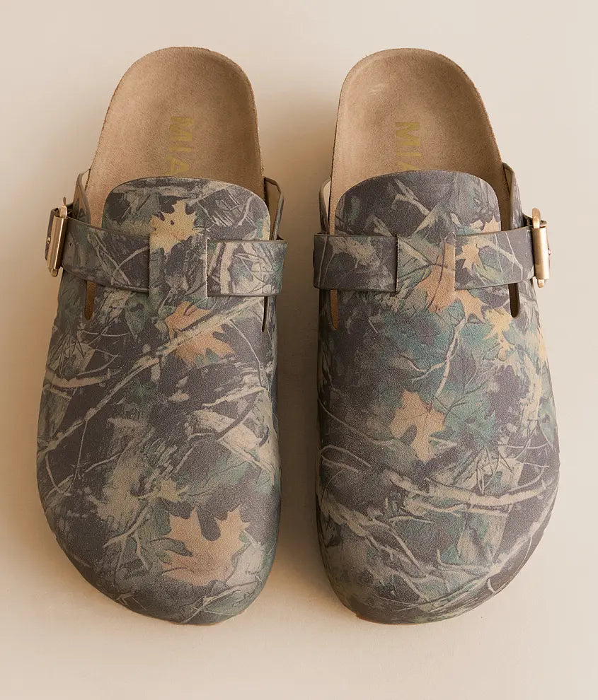 Wild Side Clogs