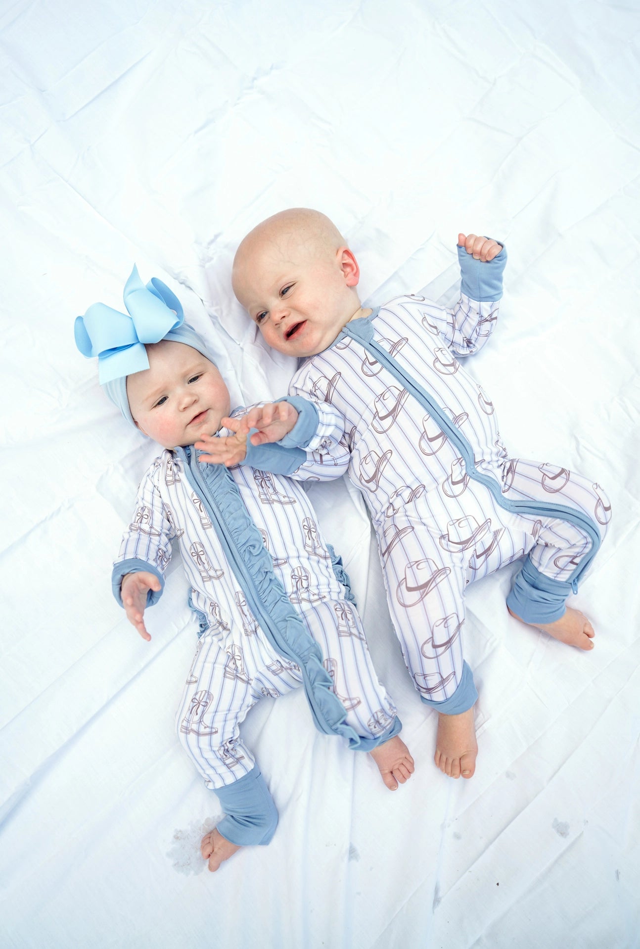 Western Blues Striped Bamboo Sleeper - Cowgirl Boot & Cowboy Hat