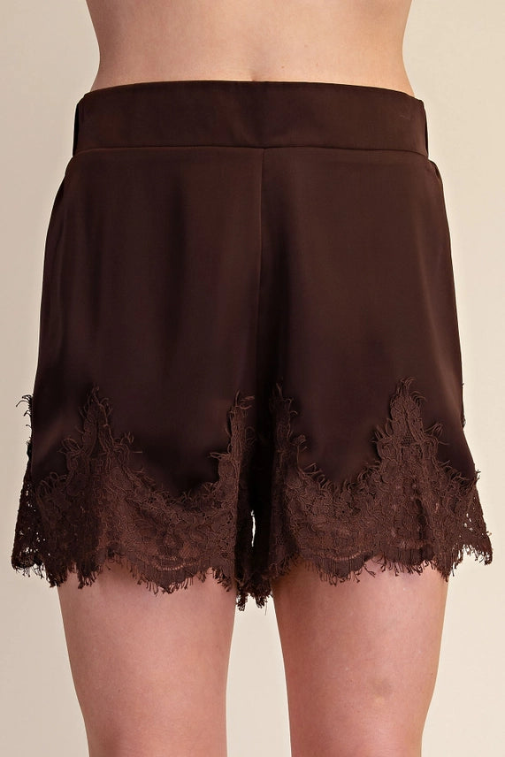 Graceful Countryside Lace Trim Shorts