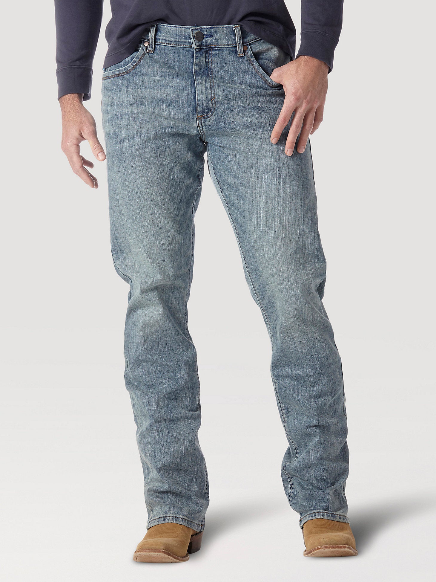 JEANS WRANGLER RETRO® SLIM FIT PARA HOMBRE EN LAVADO BR 