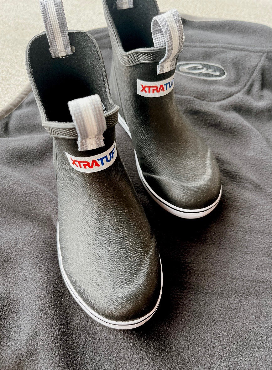 BOTIN BANCO NIÑO XTRATUF EN NEGRO