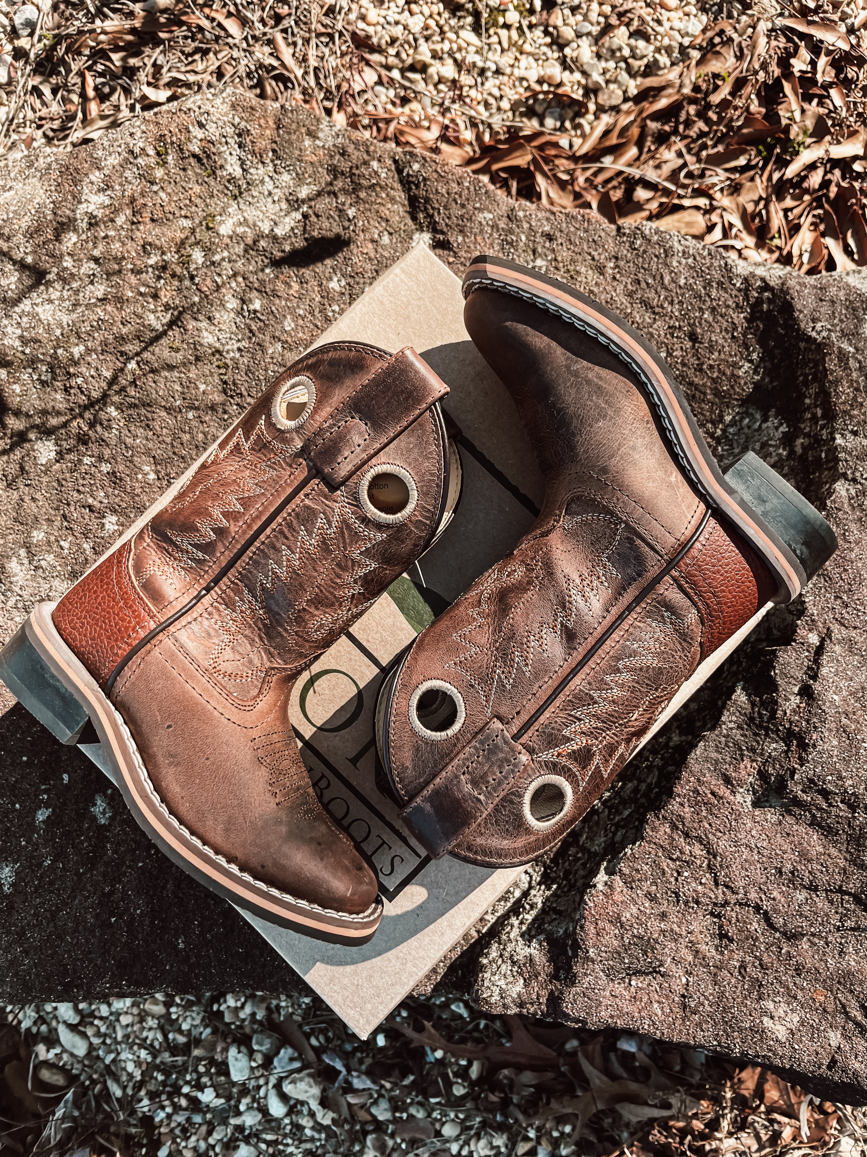 Kid's Smoky Mountain Jesse Brown Square Toe Boot