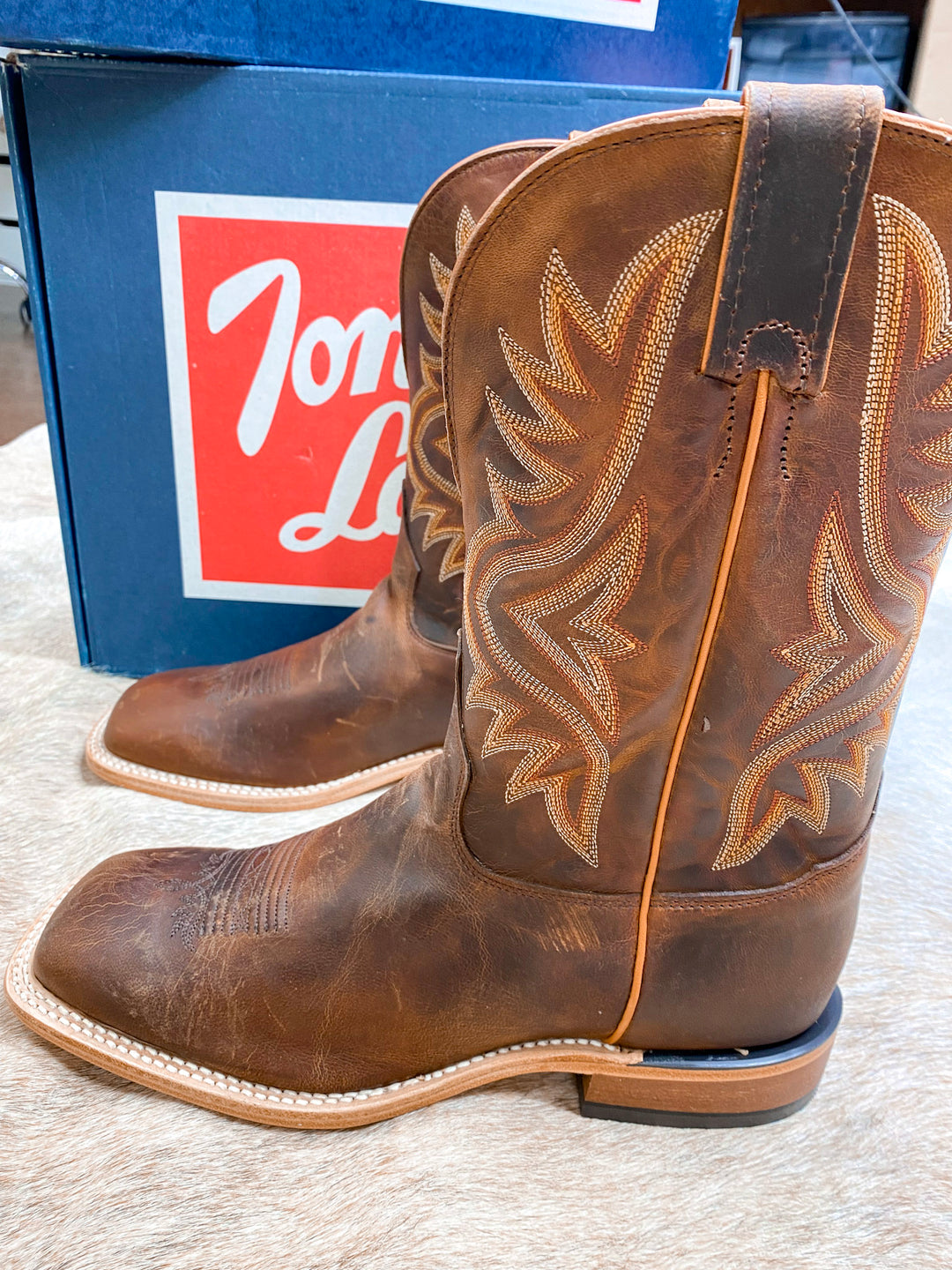 極美品 Tony Lama CHOCO SAIGETS WORN GOAT 9B TONY LAMA 6071L WOMEN'S TAN SAIGETS WORN GOAT SNIP TOE