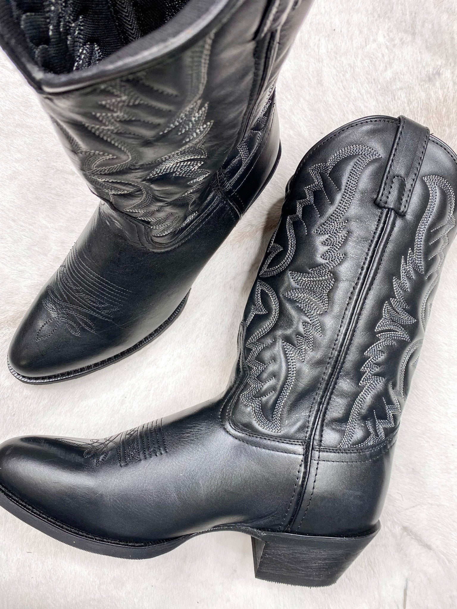 LAREDO BIRCHWOOD LEATHER BLACK BOOT