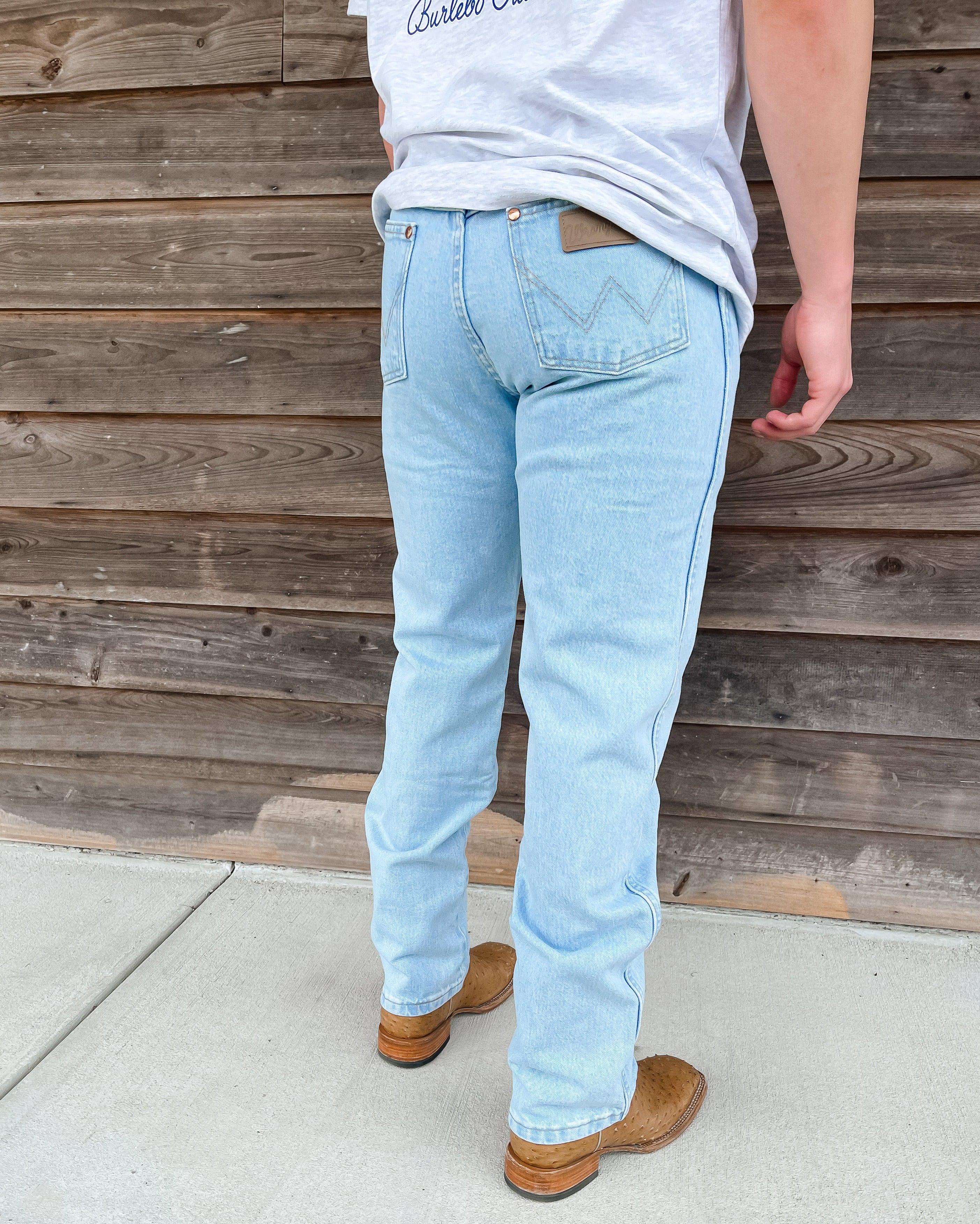 ¡MEJOR VENDIDO! JEANS WRANGLER CORTE COWBOY ORIGINAL FIT EN BLANCO 