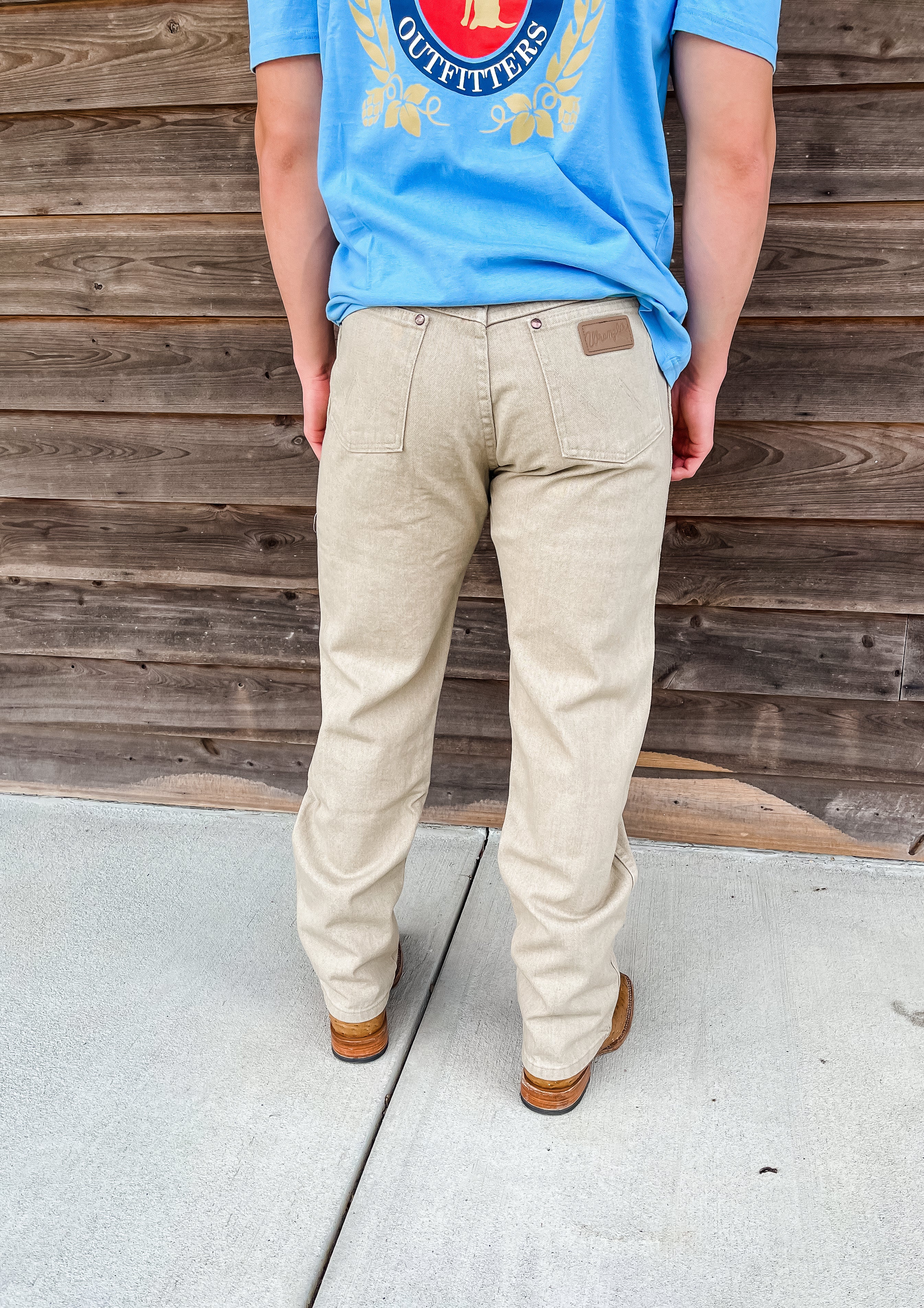 WRANGLER COWBOY CUT ORIGINAL FIT JEAN IN PREWASHED TAN