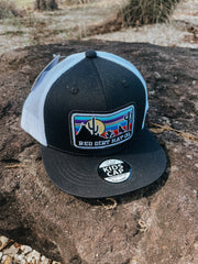 Gorra de coyote con sombrero de tierra rojo juvenil