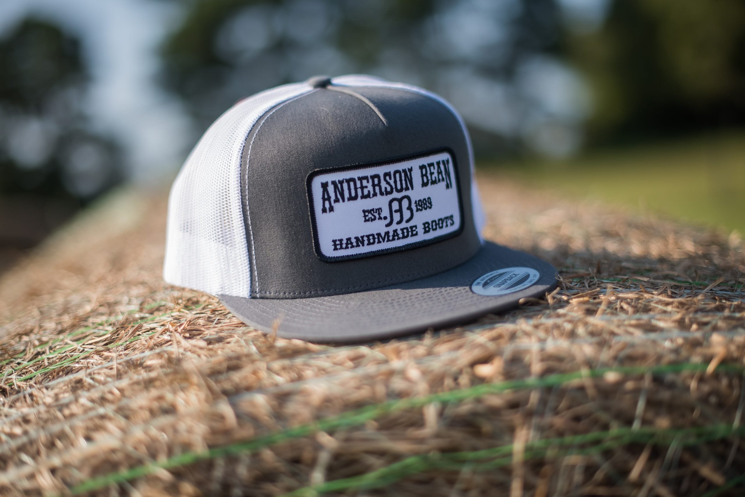 Gorra tipo frijol Anderson de Red Dirt Hat Co.