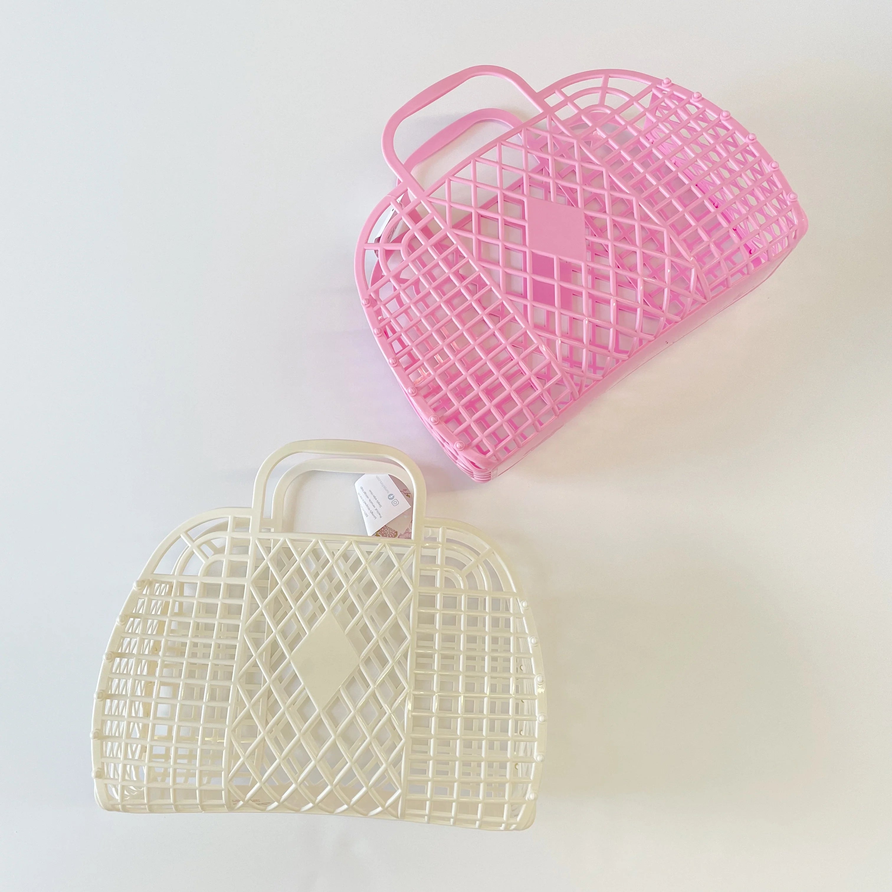 Cesta grande retro en color crema